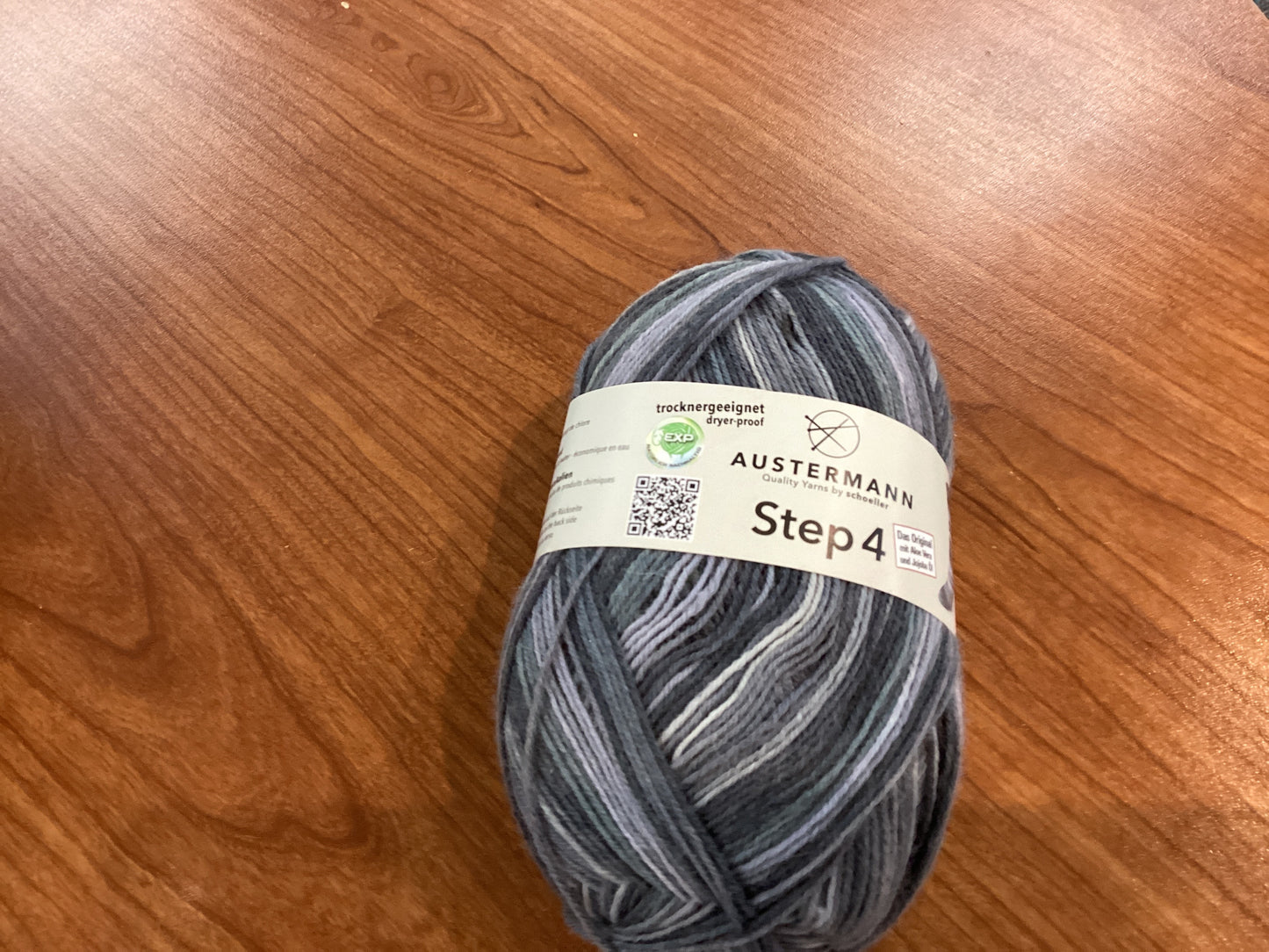 Austermann Step 4 100 g - Laine Couture