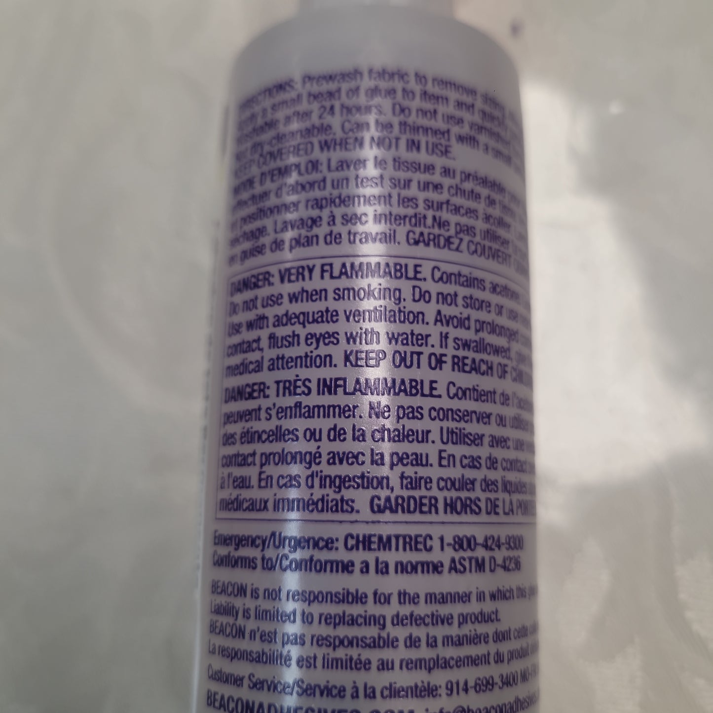 Colle superieur a tissus