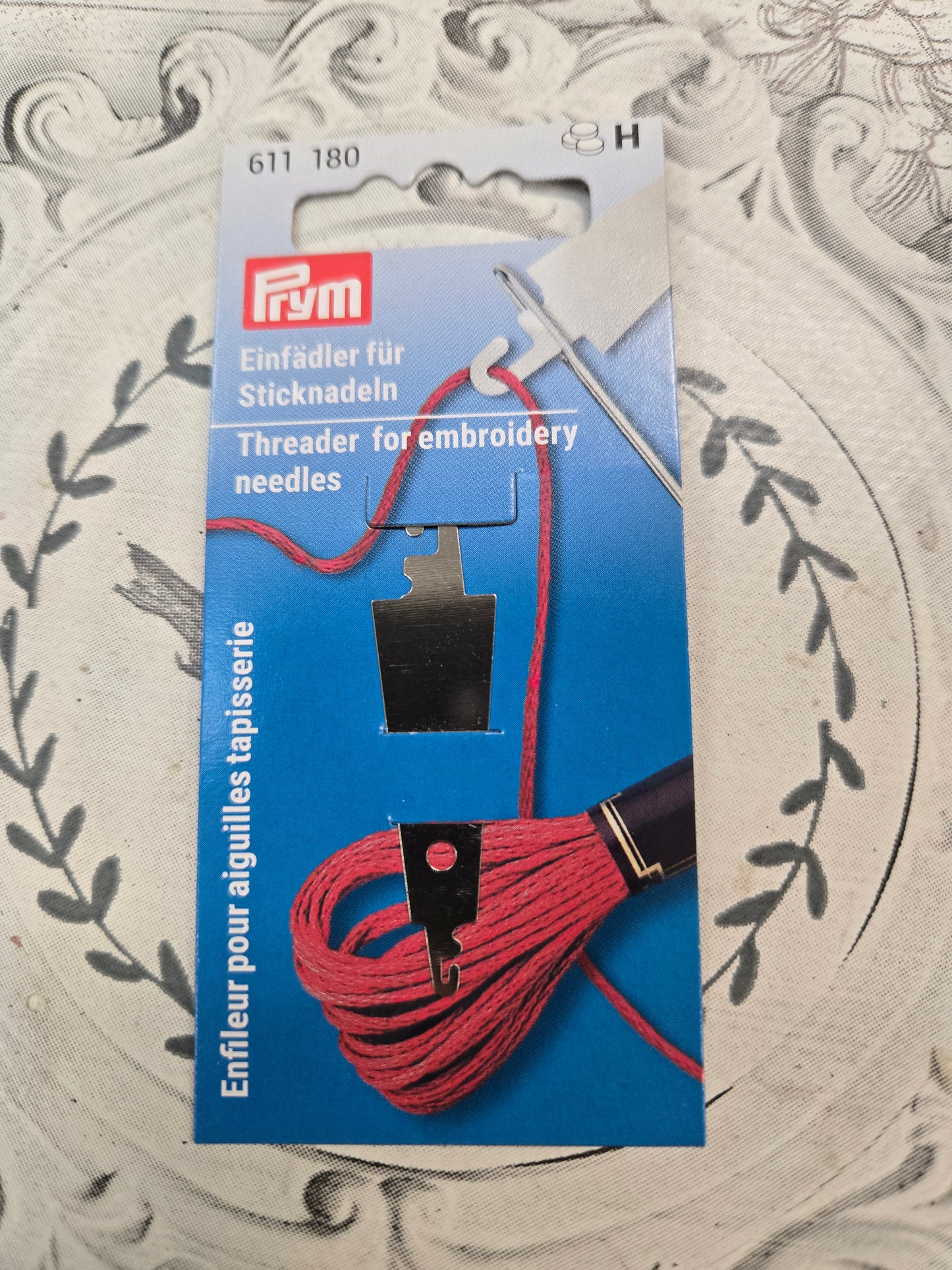 Prym - Enfileur pour aiguilles à broder