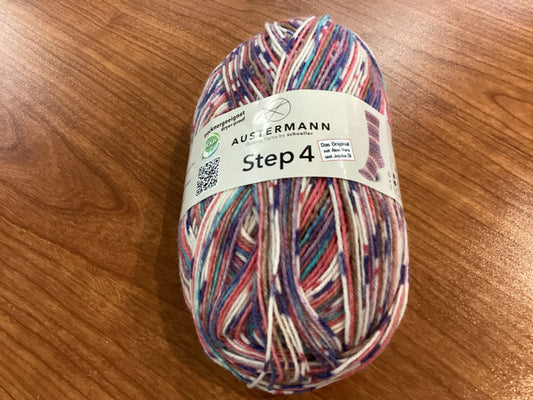 Austermann Step 4 100 g by Laine Couture