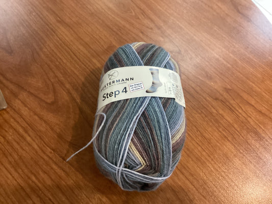 Austermann Step 4 100g by Laine Couture