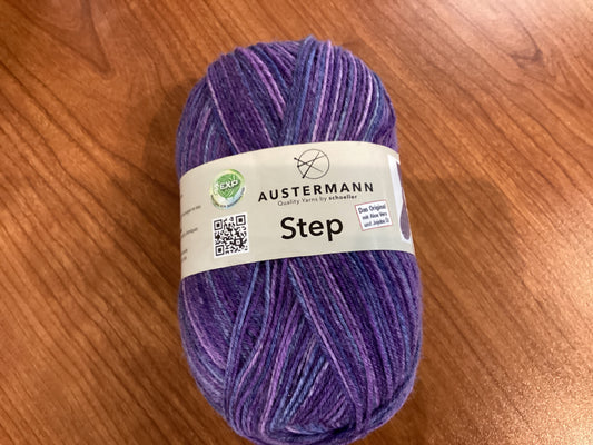 Austermann Step 4 100 g by Laine Couture