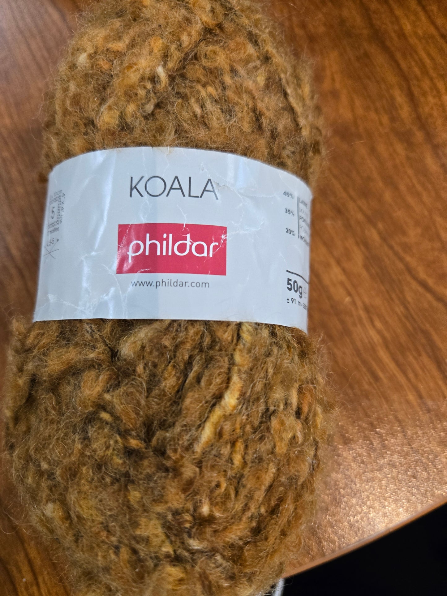 Koala 48% Laine 35% nylon 20% mohair