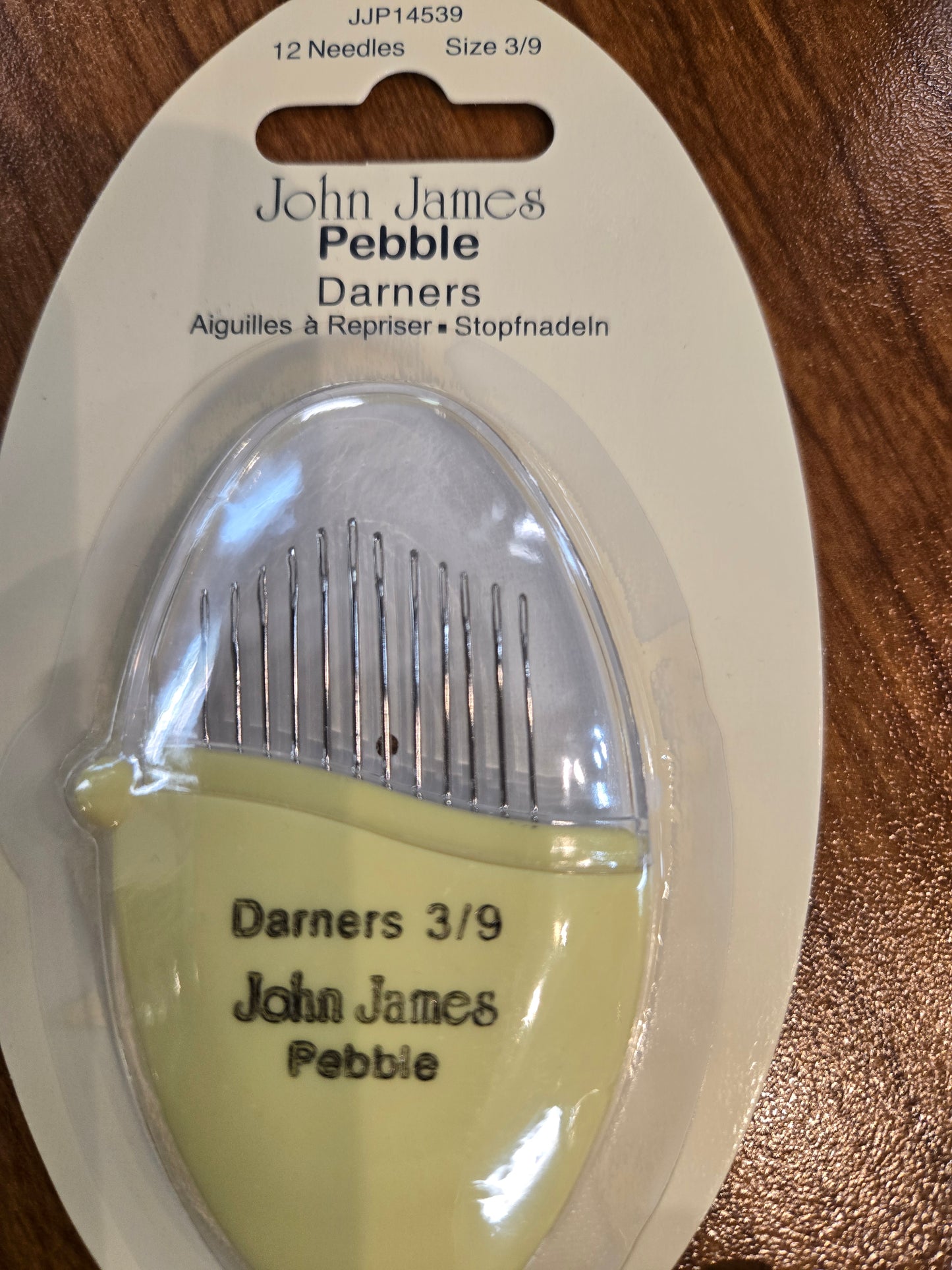 John James pebbles - Laine Couture