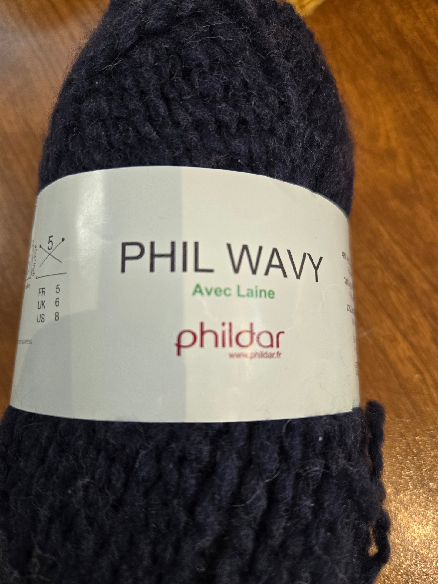 Phil wavy 48% polyamide 30%acrylique 22%laine