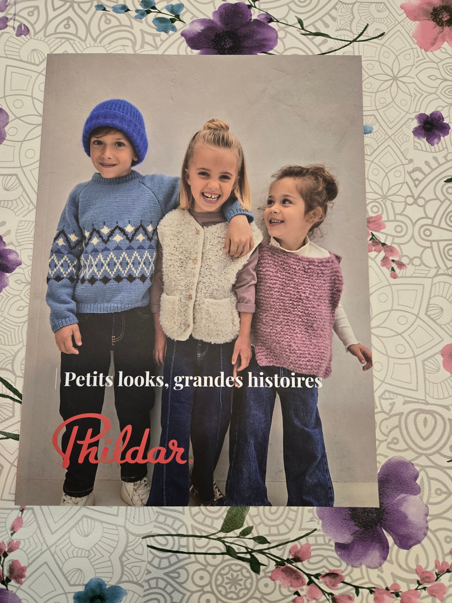 Petits looks,grandes histoires phildarA/H2025. 263