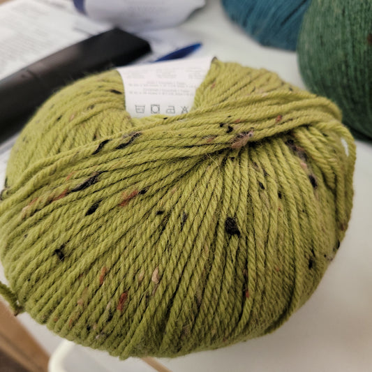 Deluxe worsted tweed olive 904