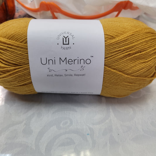 Uni Merino 114